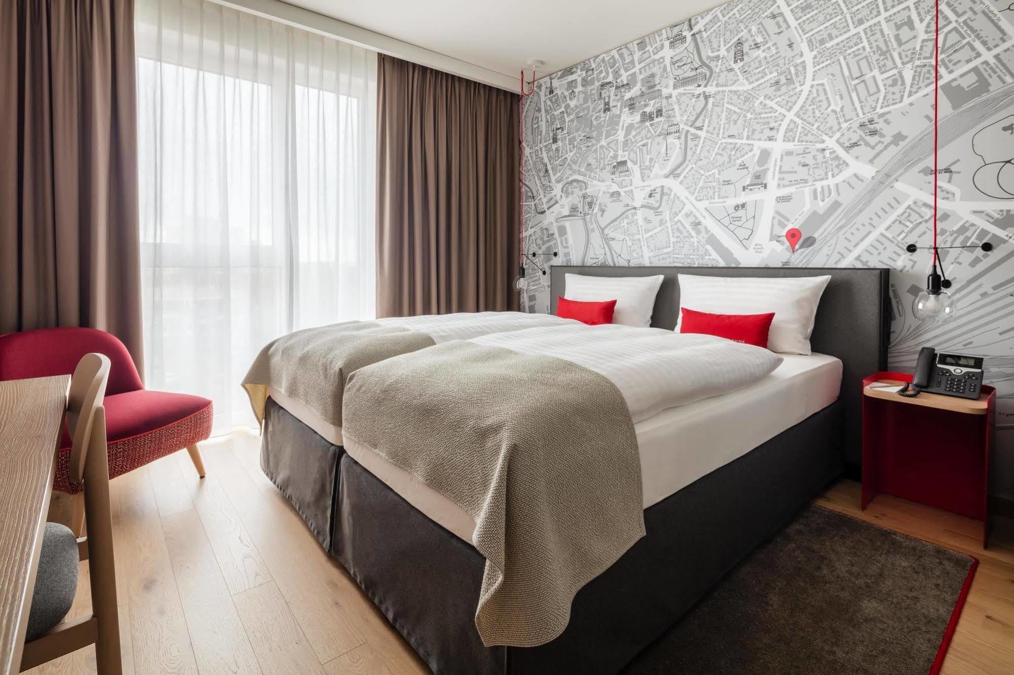 Intercityhotel Braunschweig Bagian luar foto